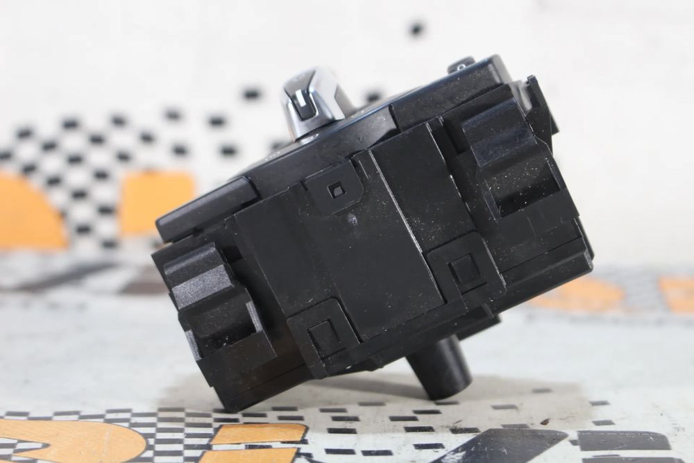 Botão / interruptor de luzes BMW 3 (E90)