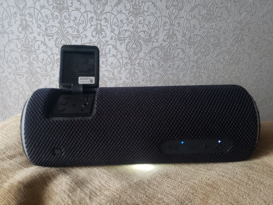 Портативна колонка Sony srs xb21