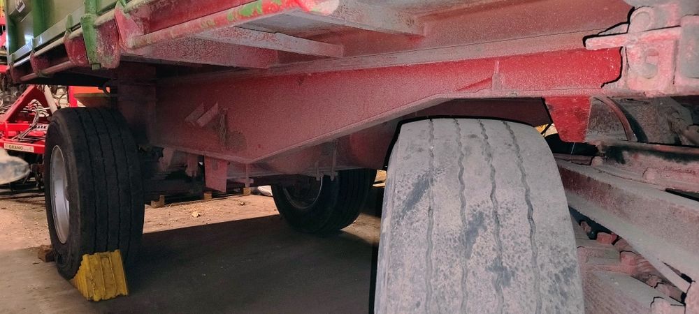 Przyczepa 8 t solidna rama