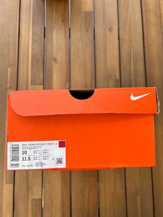 Tenis corrida NIKE ZoomX Vaporfly - como novos