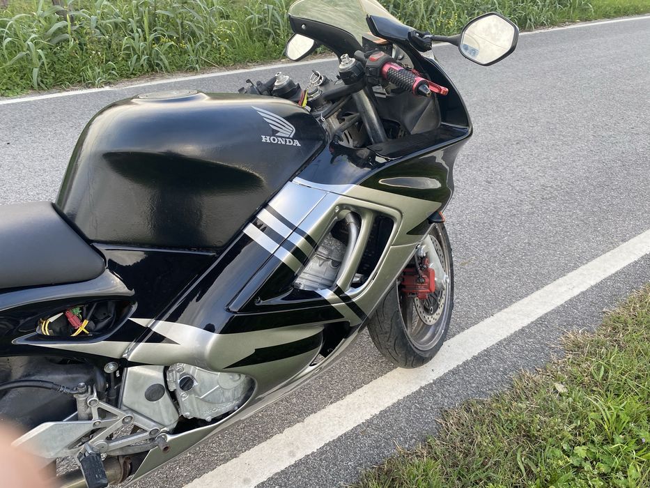 Honda CBR F31997