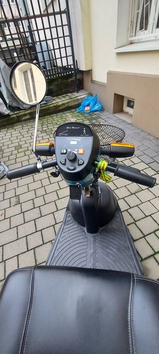 Wózek inwalidzki elektryczny używany