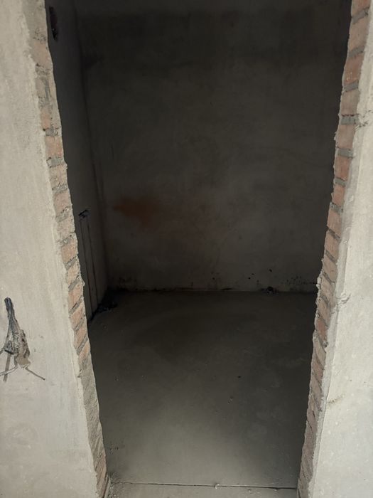 Продам двохкімнатну квартиру