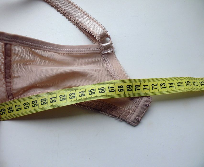 Гладкий нюдовый бюстгальтер Freya 34DD (75F)