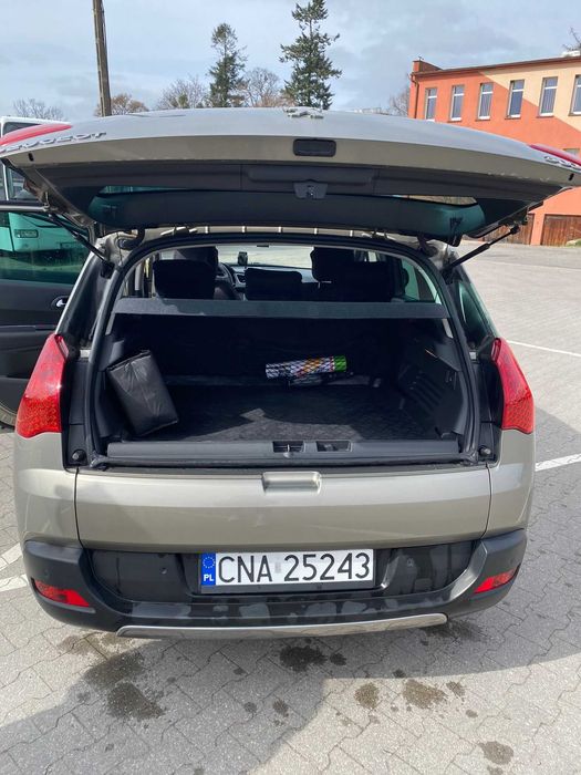 Peugeot 3008 rok 2013 benzyna