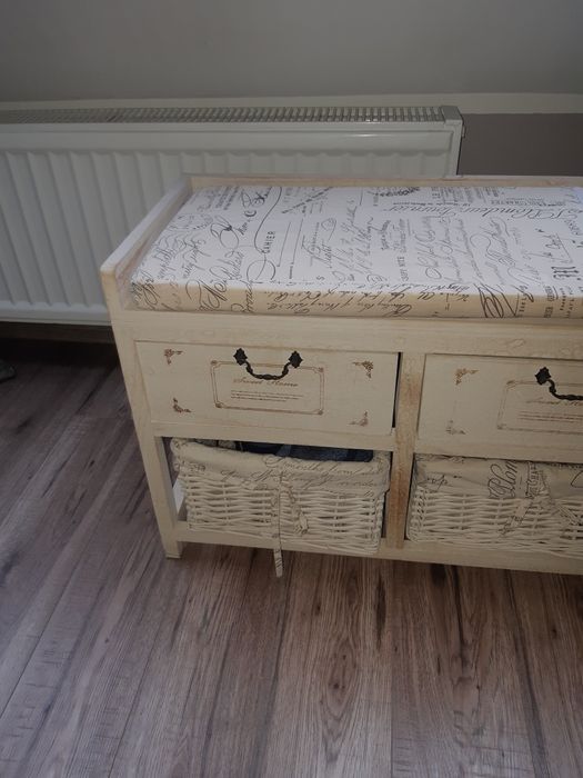 Sprzedam ławkę z szufladami