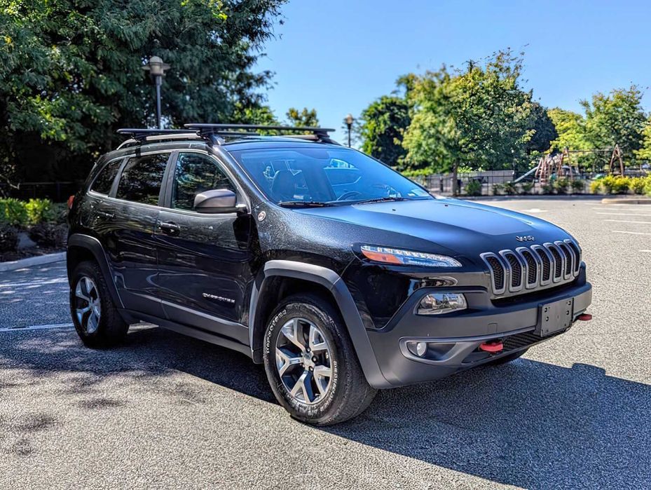 Jeep Cherokee      2016
