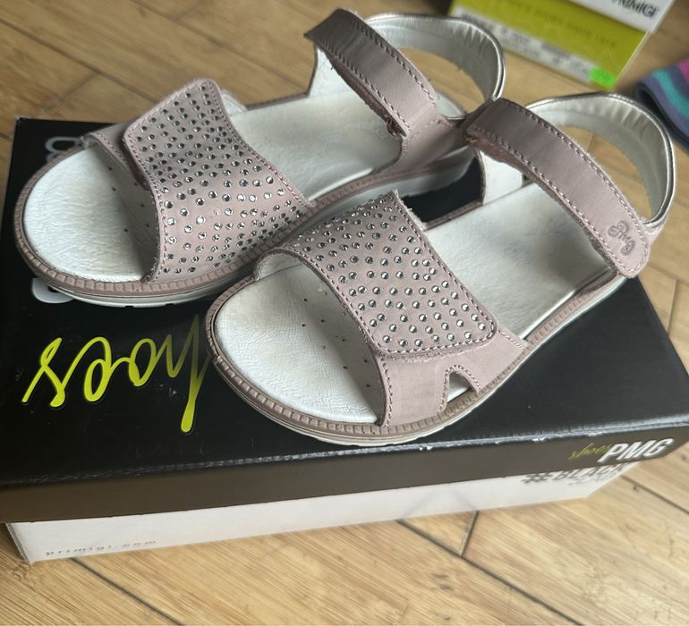 Sandały Primigi różowe