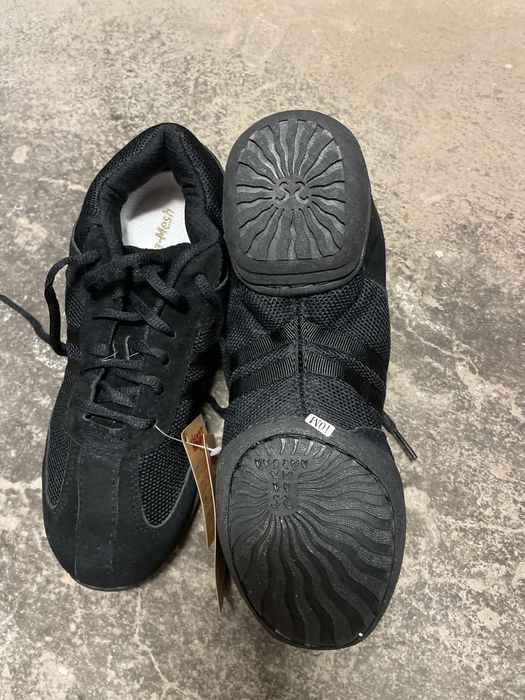 Sneakery do tańca Sansha rozm. 37