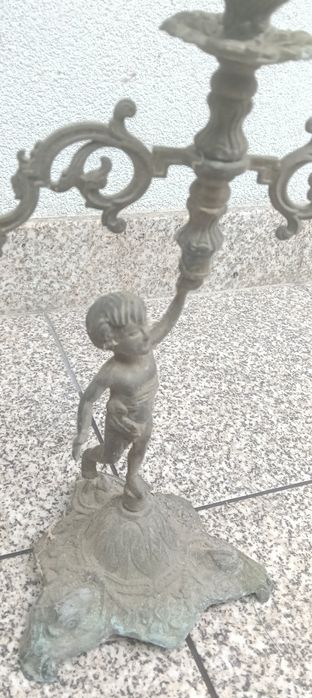 Castiçal muito antigo