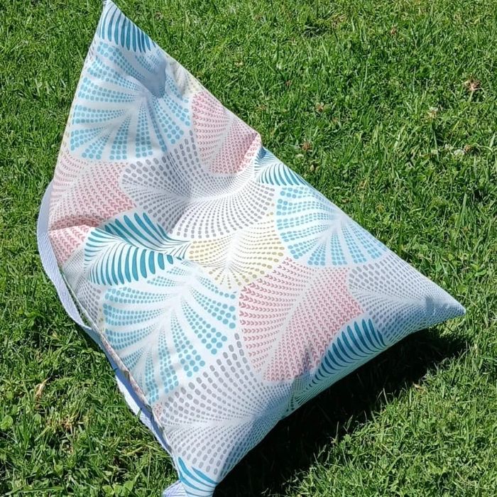 Almofada/Puff de praia, piscina ou Jardim