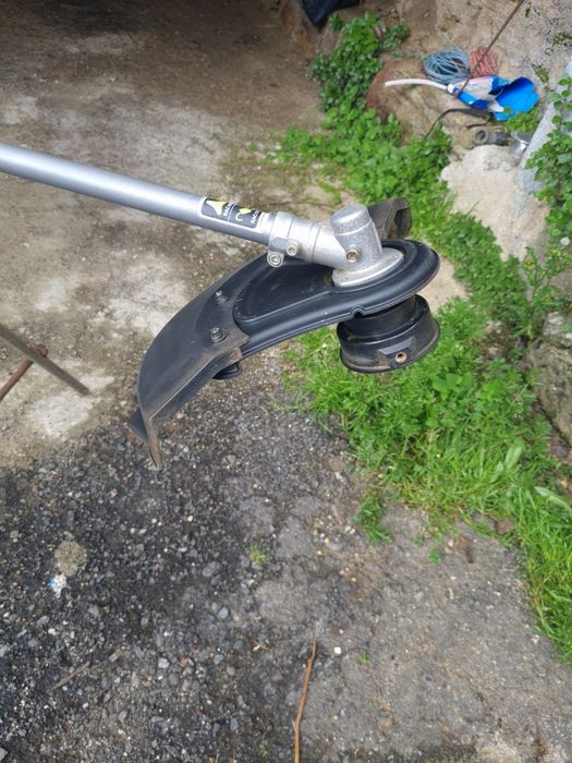 Roçadora eléctrica