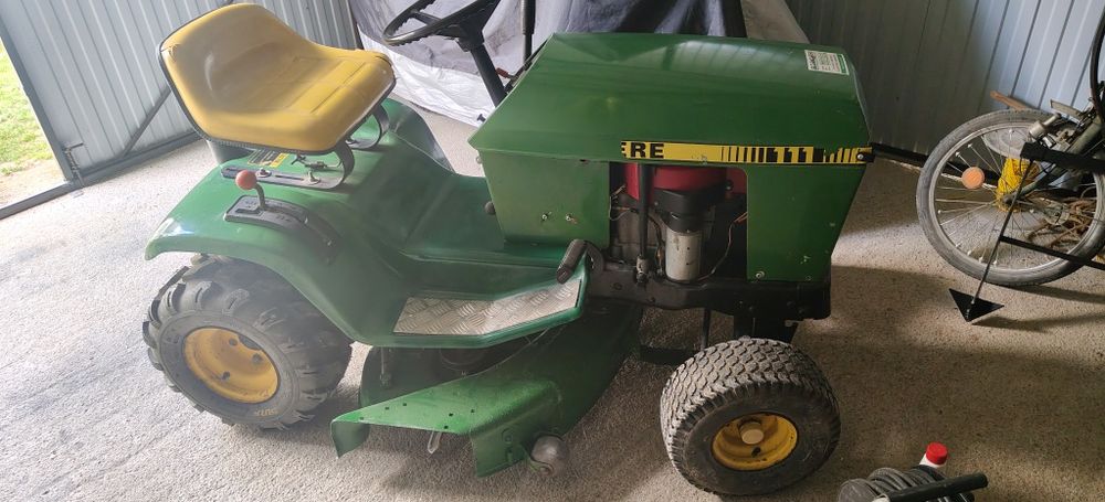 Traktorek kosiarka John Deere