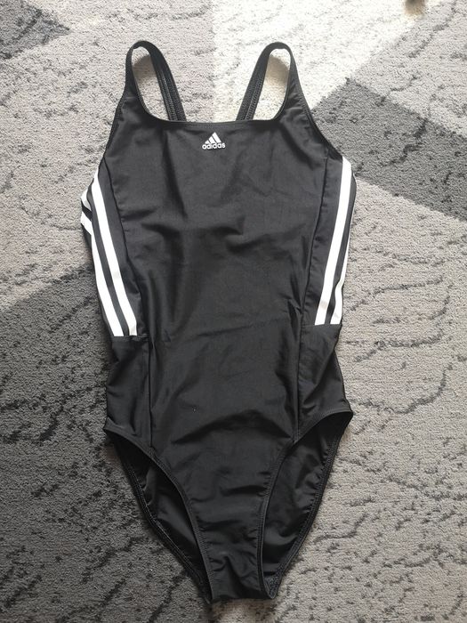 strój kąpielowy Adidas jednocześciowy