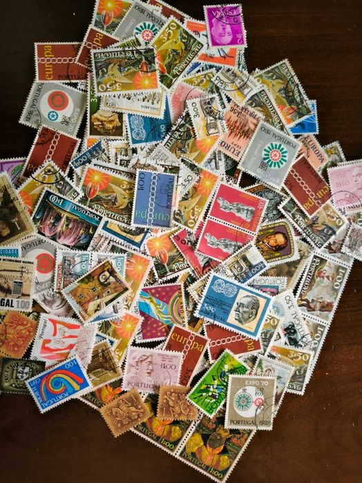 Selos antigos / Isqueiro Kingsway (novo) + pedras Zippo