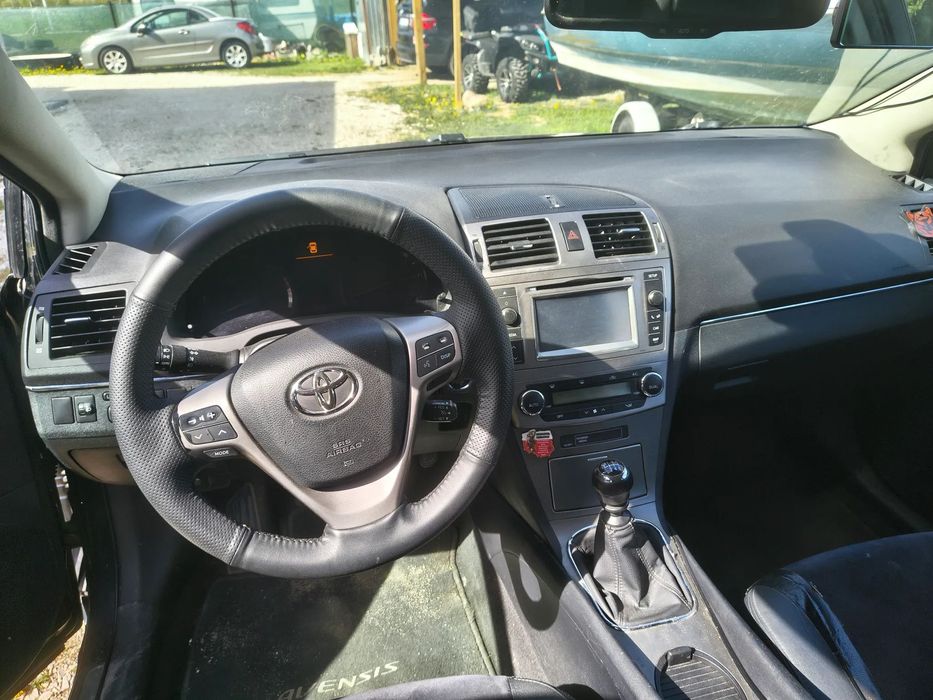 Toyota Avensis Sprzedam niezawodna Toyota Avensis T27 III 2,0 124 KM polift
