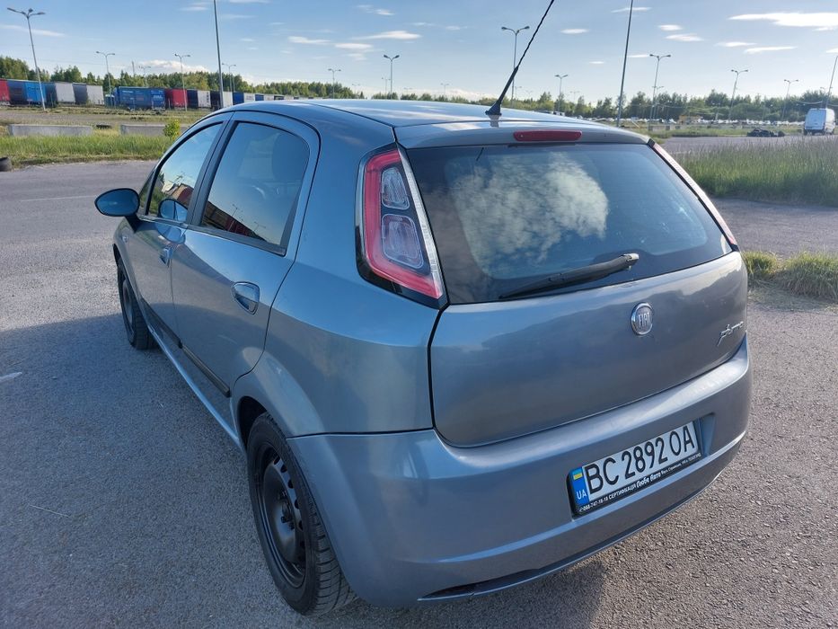 Fiat Grande Punto Фіат Гранде Пунто