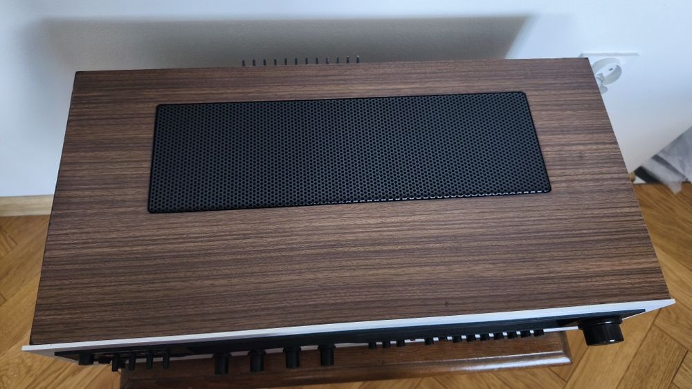 Unitra Merkury DSH-303A amplituner