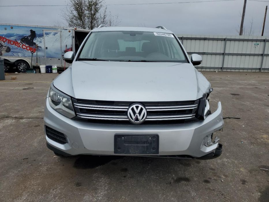 Volkswagen Tiguan 2012 / 2017 авто