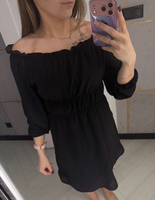 Czarna sukienka ala hiszpanka