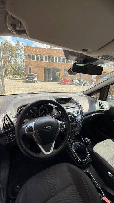 Para peças FORD B-Max (JK)