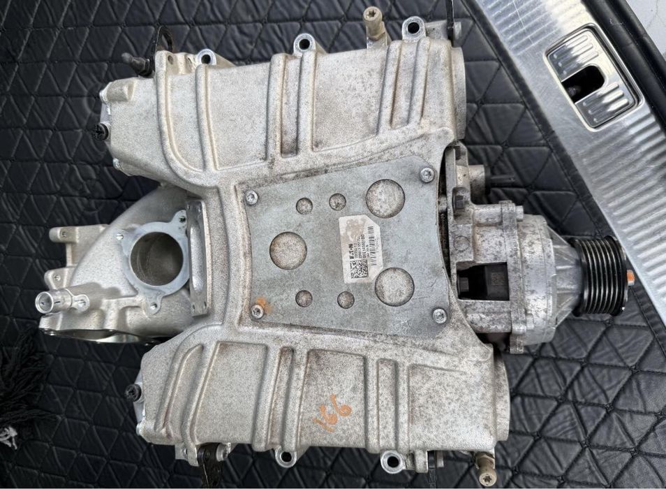 Компресор нагнітач EATON AUDI Q7 4m 2015-2020 3.0 TFSI