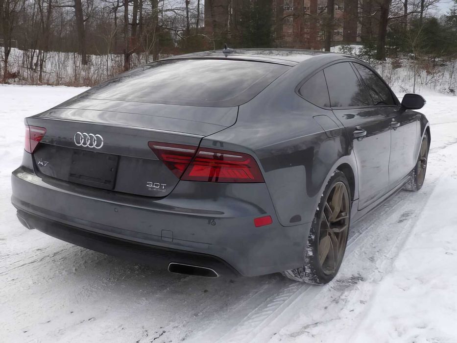 Audi A7      2017