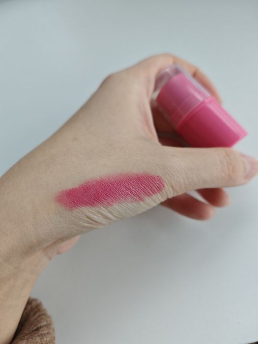 Sence różowy blush