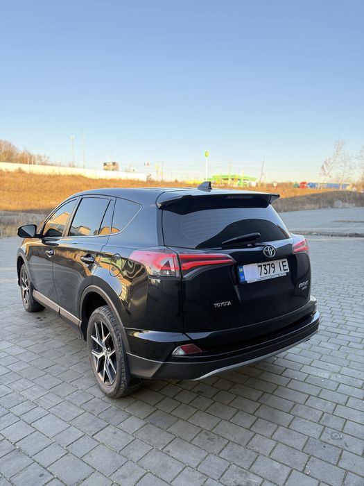 Тойота рав 4  дизель автомат