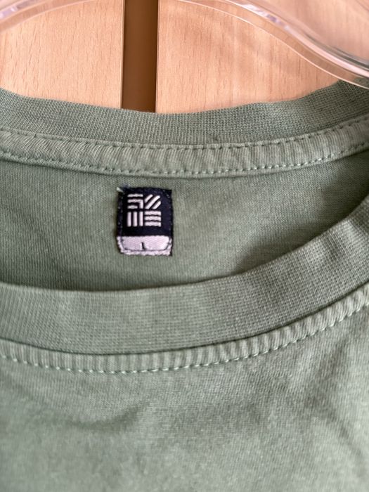 Zielona koszulka z nadrukiem