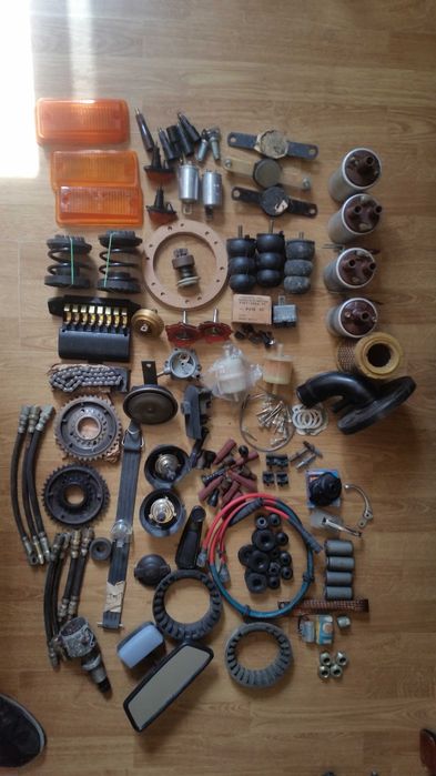 Części fiat 126p,zastawa 1100,warszawa,żuk,wsk 125,gaźnik zabytkowy