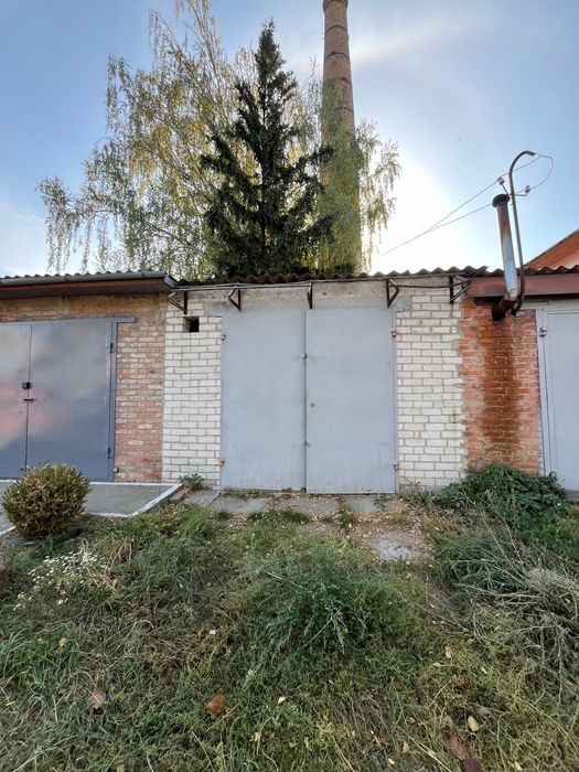 Гараж по вул. Монастирська
