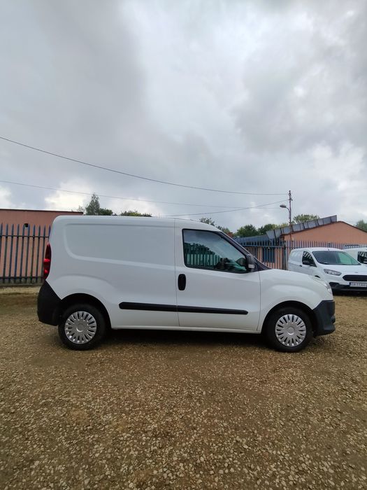 Fiat Doblo faktura VAT 23%