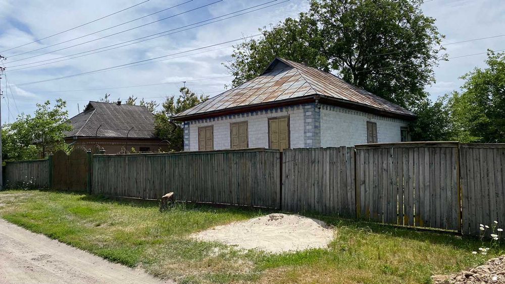 Пропоную до продажу будинок в с. Білозір'ї