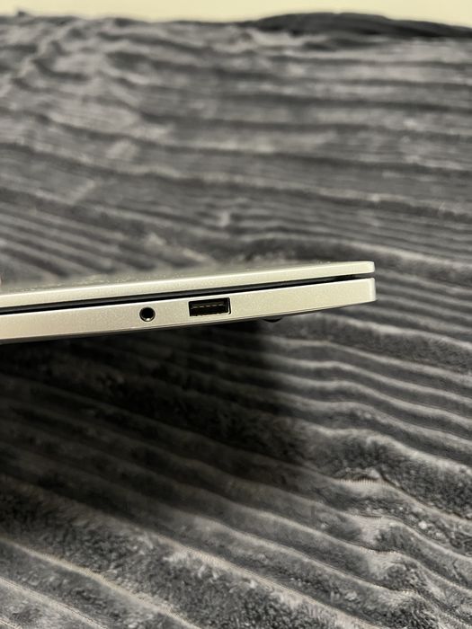 Huawei MateBook D14 | Ryzen 5 3500U | 8 GB RAM | SSD 500 GB | Windows 11