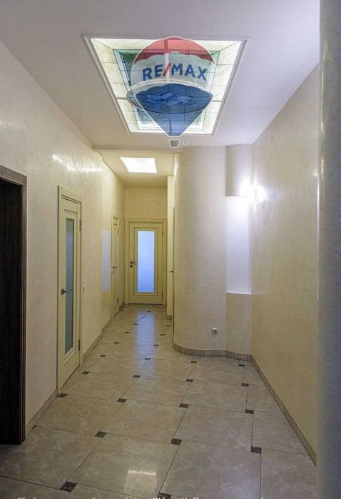 Без комісії. Пентхаус видовий з терасою. 4ком. 130м2. Генератор