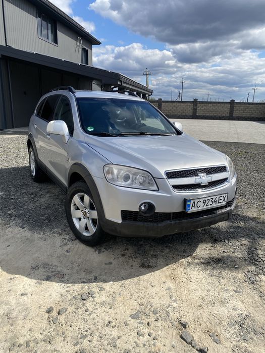 Продам надійний кросовер Chevrolet Captiva