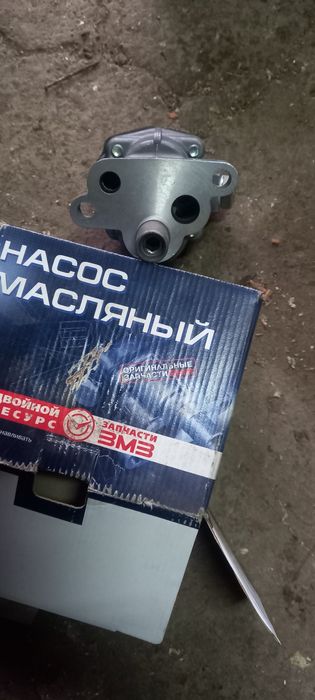 Продам маслєний насос газ 53