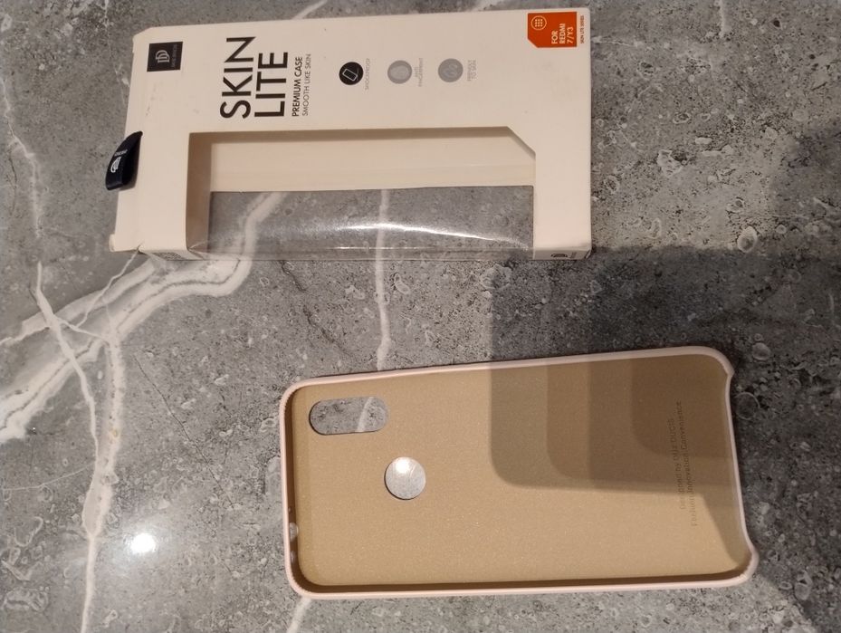 Etui  redmi 7, nowe