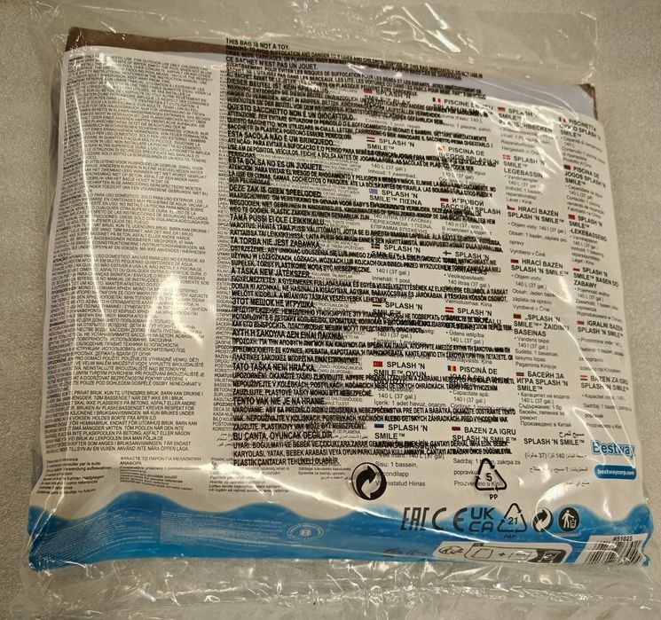 Basen Bestway 1,22 m x 25 cm na lato