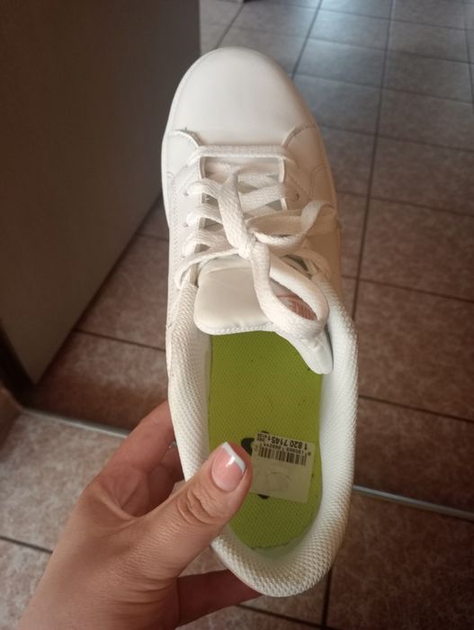 Buty Nike białe oryginalne