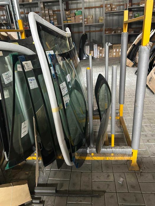 Продам стеллажи-стойки, б/у для стекла