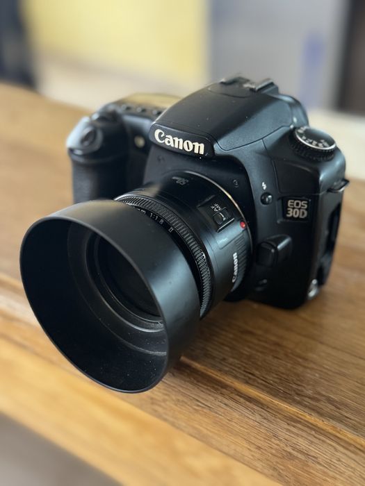 Фотоапарат Canon EOS 30 D