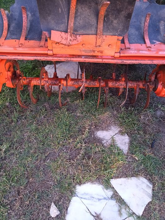 Kubota b7000 revisionado