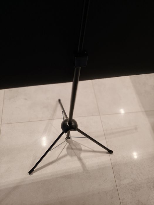 Ekran projekcyjny i stojak 80cali Excelimage