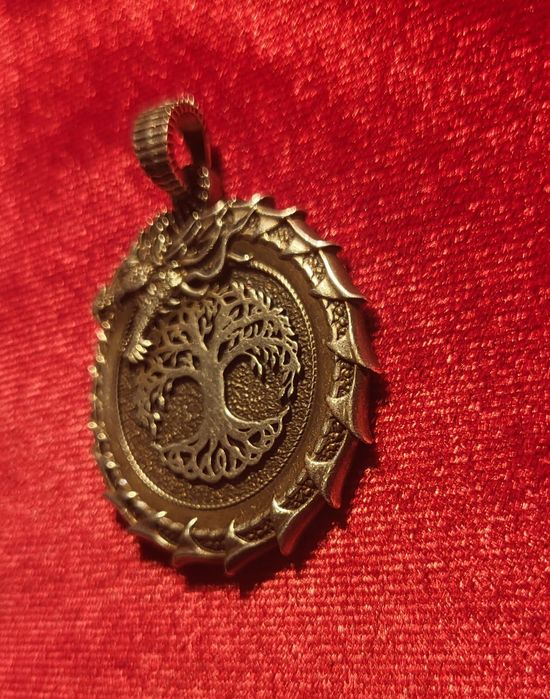 Срібний медальйон 925 проби