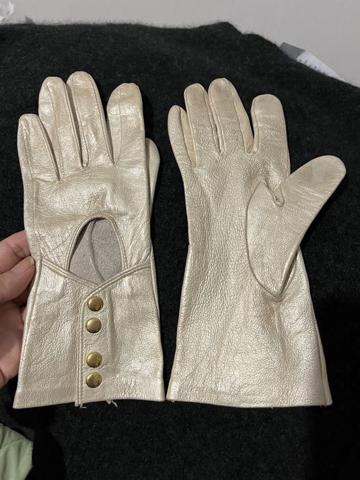 Шарфы и перчатки