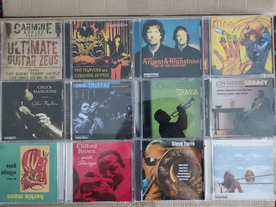 Продам CD/DVD-диски