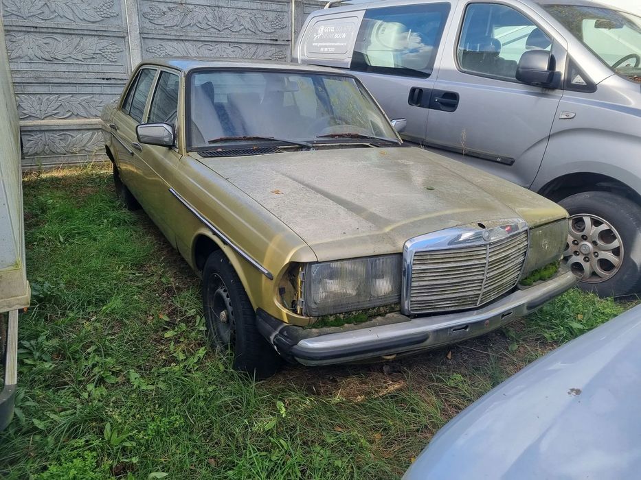 Mercedes-Benz W123 Nie skończony projekt.
