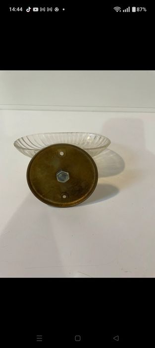 Saboneteira nova  em latão